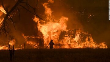 Пожары в Австралии, фото: cnn.com