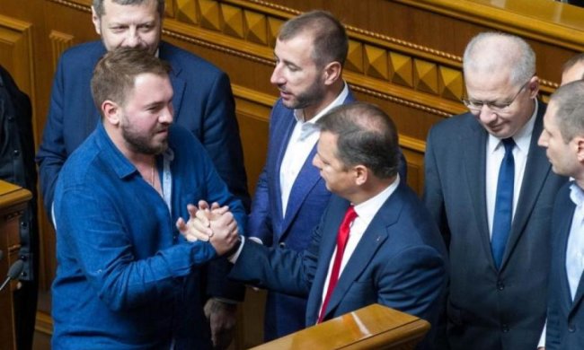 Депутата Ляшка побили через собаку