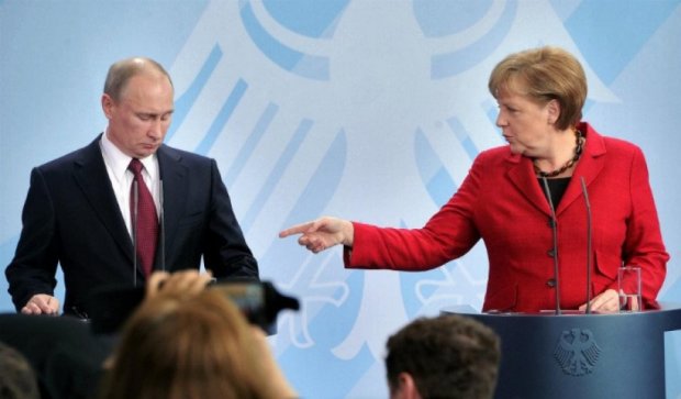 Меркель нагадала Путіну про територіальну цілісність України