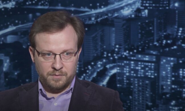 Алексей Толкачев