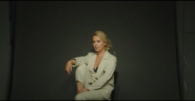 Тоня Матвиекно, скриншот из видео
