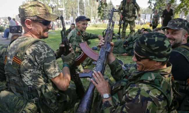Сепаратисти обстріляли мирні квартали Авдіївки