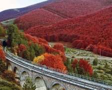 Куди поїхати у листопаді: топ-5 європейських країн