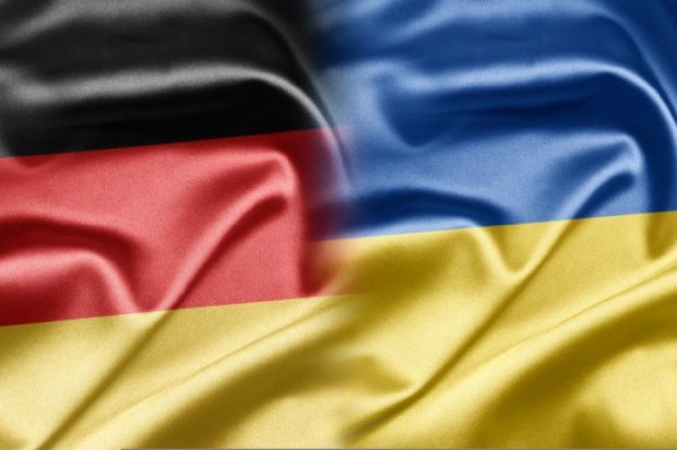 Внесення в "Миротворець" путінського лакея обурило Німеччину, вимагають закрити сайт