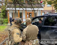 На Закарпатті правоохоронці викрили на хабарництві посадовців обласного рівня