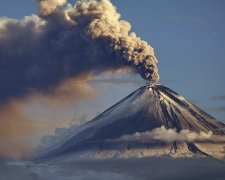 Вивергається найнебезпечніший вулкан у світі, під загрозою мільйони людей