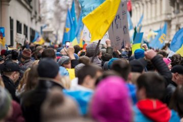 Втомилися від корупції та війни: українці назвали головні проблеми в країні