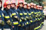 Сотни людей благодарят за жизнь: во Франковске наградили спасателей, трогательные кадры