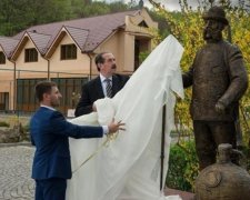 На Закарпатті відкрили пам’ятник австрійському імператору