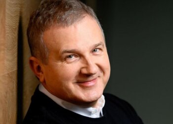 Ведущий Юрий Горбунов