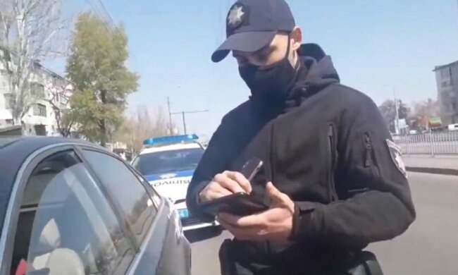 У Львові схопили банду домушників з газонокосаркою