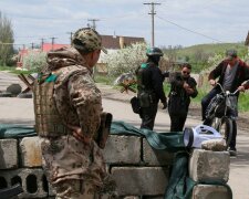 Донецькі бойовики "втопили" смертоносний подарунок Путіна: наші герої можуть спати спокійно
