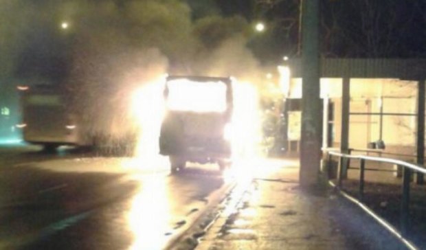 Женщина в очках  взорвала автобус в Полтаве (фото)