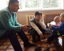 Горе-мать приговорила маленьких детей на верную смерть