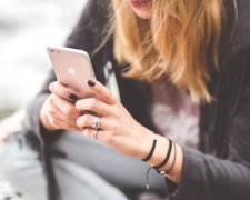 Apple зекономив на головному аксесуарі для iPhone