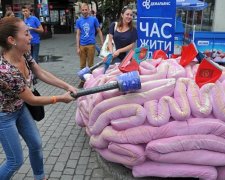 Львів'яни вибили «совок» з мізків (фото)