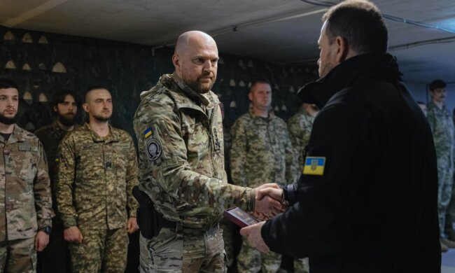 бойцы спецподразделения «Омега» получили государственные награды