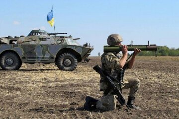 Надежная защита мариупольского плацдарма (фото)