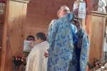 На Прикарпатті безбожники відібрали у священика віру в людей