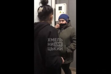В Хмельницком банда малолеток устроила одногруппнице сладкую жизнь, будет разбираться полиция: "Чего ты мне п**дишь?"