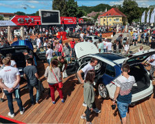 Заробітчани у Австрії: українці масово обходять закон - вижити нереально, Польща відпочиває