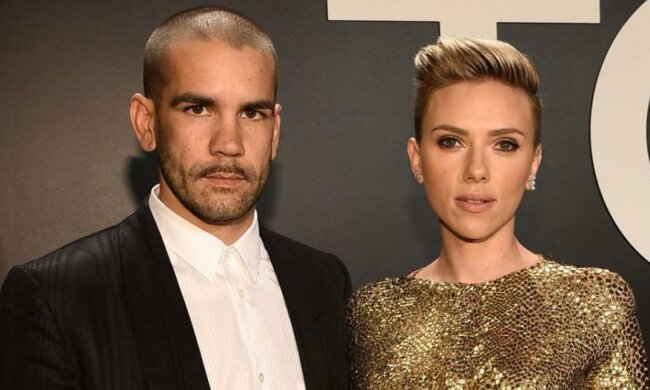 Муж Йоханссон передумал разводиться