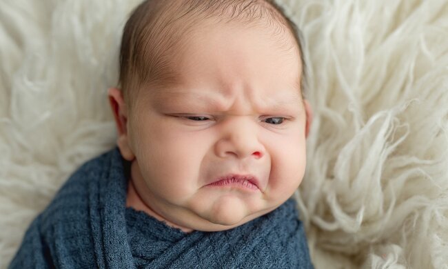 Ребенок со смешной мимикой, фото: Facebook