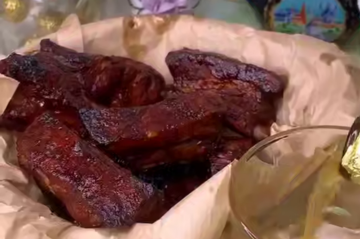 Свиные ребрышки, кадр из видео