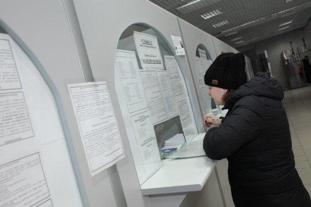 Українці цілий рік оплачували захмарні тарифи, доки помилку не помітили: чим обернулося масове пограбування
