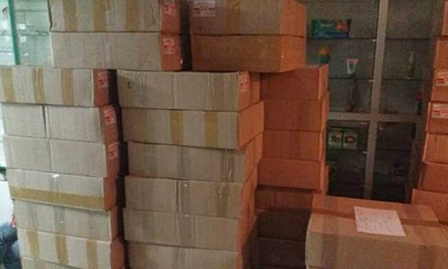 У аптеці Дніпропетровська вилучили 500 л фальсифікованого спирту (фото)