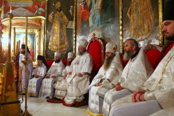 Священники, фото: Лавра