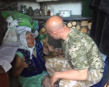 Терористи "ДНР" розстріляли житловий будинок в Зайцевому: фото 