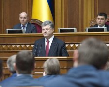 Порошенко востаннє звернувся до українців: найобразливіше - мир встановити не вдалося