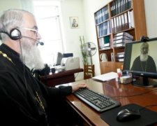 Російські попи обзавелися власним месенджером
