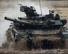 Російські танки зайняли прикордонне українське село
