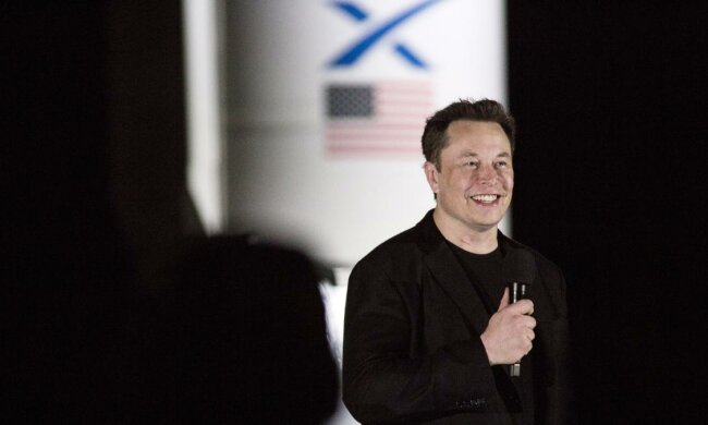 Дороже Ford и General Motors вместе взятых: Tesla Илона Маска стала самым дорогим автопроизводителем в истории