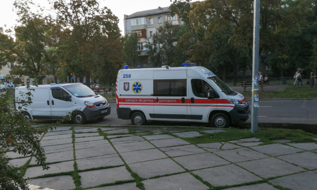 Молодого киевлянина раздавили посреди улицы, мокрого места не осталось: подробности ужаса 18+