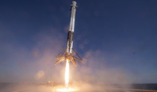 SpaceX виконала черговий успішний запуск Falcon-9