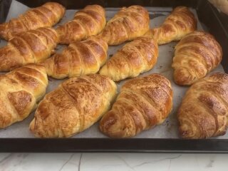 Круасани: фото скрін рецепту