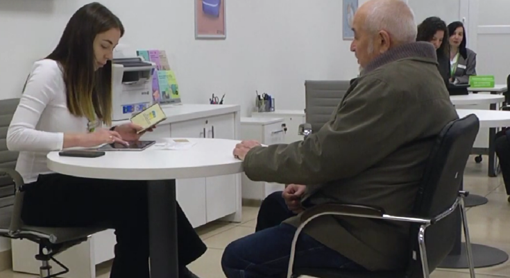 Пенсіонер. Фото: скрін youtube