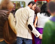 Французские женщины боятся носить юбки