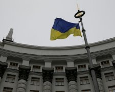 Правительство засекретило новый санкционный список россиян: украинцы теряются в догадках, попахивает "зрадой"