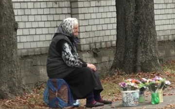 Пенсіонерка. Фото: скрін youtube