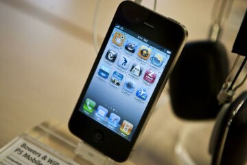 iPhone 4