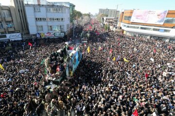 Похороны генерала Сулеймани отложили: число жертв давки катастрофически выросло