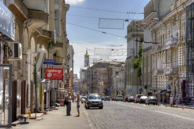 Зайцева вернулась? В Харькове 23-летняя "гонщица" снесла четверых пешеходов на тротуаре