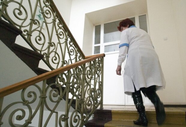 "Малыш родился сиротой": под Одессой медики отправили молодую маму на тот свет, город восстал