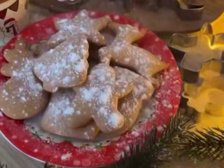 М'які новорічні пряники, кадр з відео