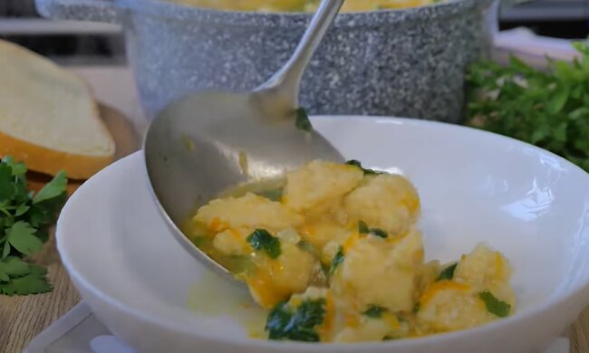 Суп с галушками, скриншот: YouTube