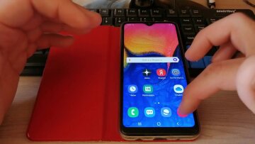 Смартфон Samsung